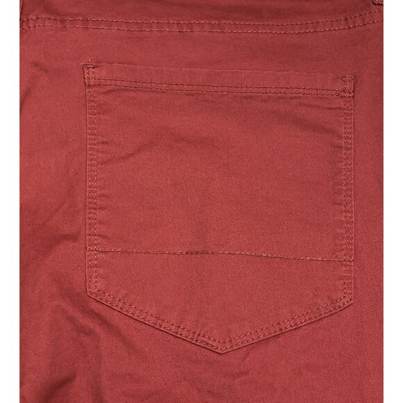 Size 40x30 Roundtree & Yorke Stretch Pants Straight Fit Casual Berry Color Denim - Picture 12 of 12